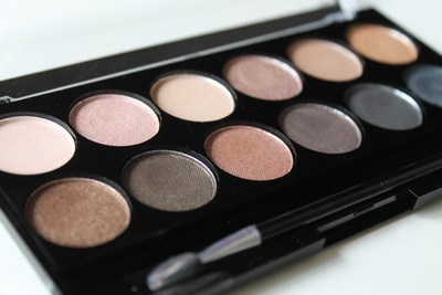 MUA Undressed Palette